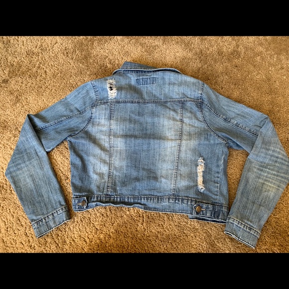 Cropped distressed Jean Jacket - Picture 4 of 4
